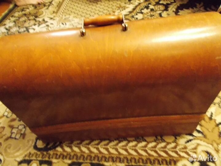 Швейная машинка