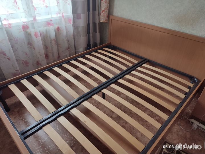 Кровать с матрасом бу