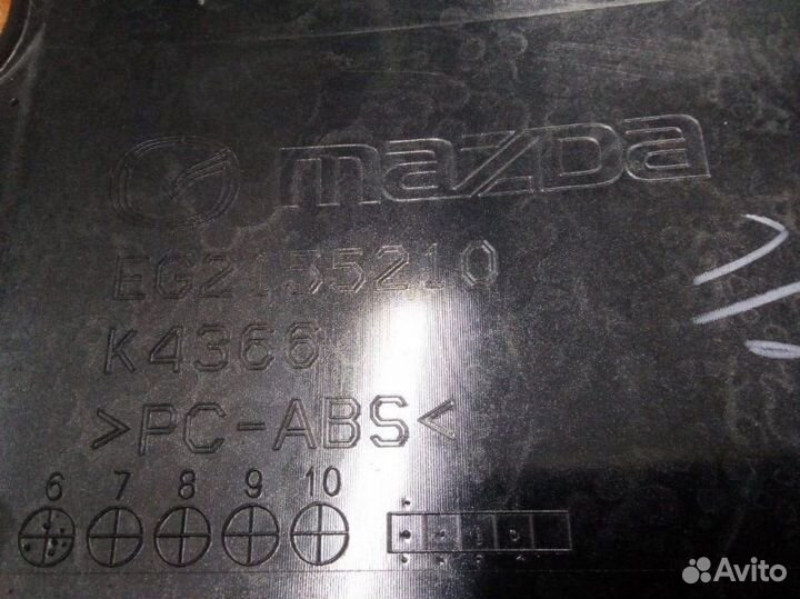 Накладка торпеды центральная Mazda Cx-7 2008