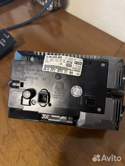 Монитор на w221