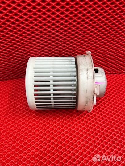 Мотор печки Nissan Note HE12 HR12-EM57 2017