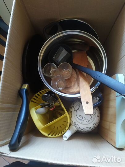 Набор посуды и контейнеров