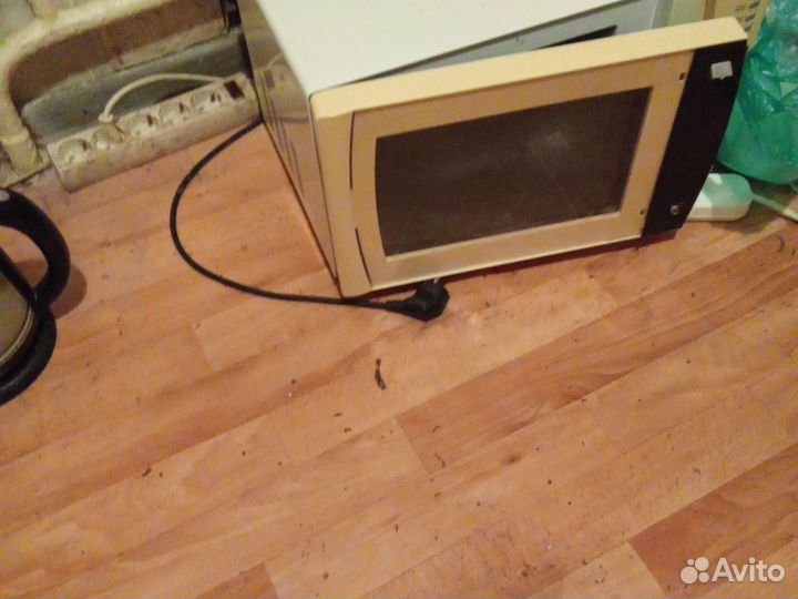 Микроволновка бу рабочая