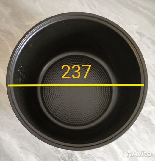 Чаша для мультиварки новая