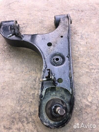 Рычаг задний правый Nissan Patrol Y62 VK56VD