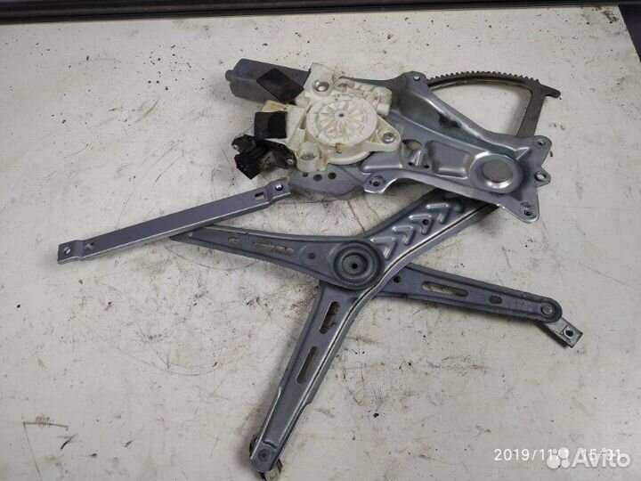 Стеклоподъемник передний правый Opel Vectra C