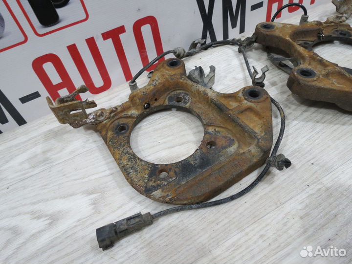 Скоба суппорта Opel Astra J