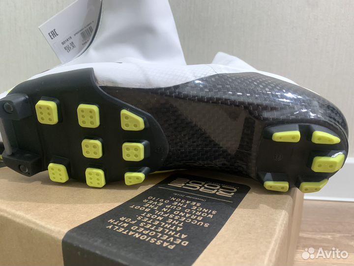 Новые Лыжные ботинки классика fischer speedmax