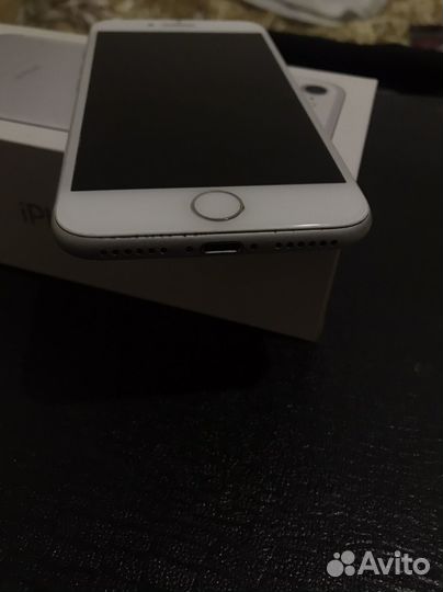 Телефон iPhone 7 32gb