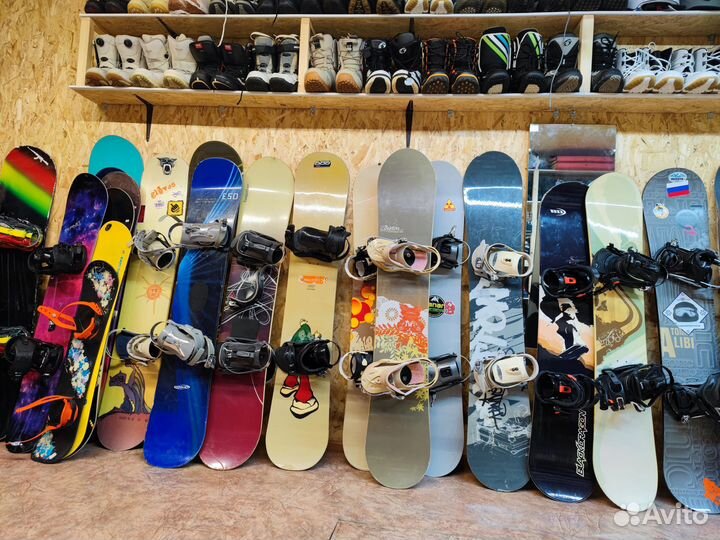 Продам горные лыжи, сноуборды, ботинки новые и б/у
