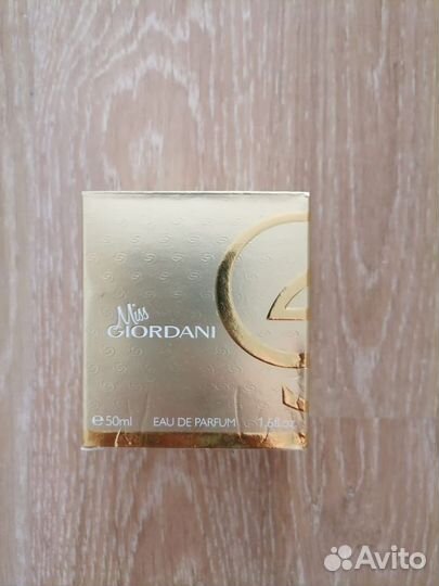 Парфюмерная вода Miss Giordani и Love Potion