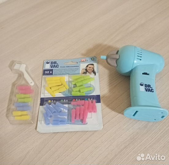 Прибор для чистки ушей