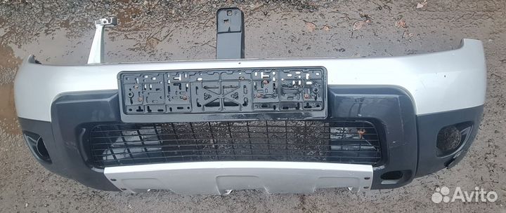 Бампер передний Renault duster 2013