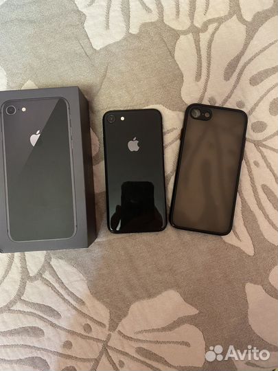 iPhone 8 Plus, 64 ГБ