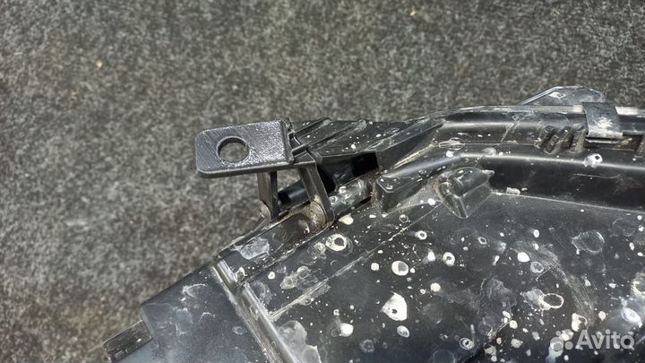 Фара правая Renault Duster 2 260103537R