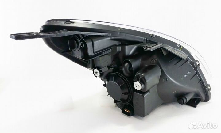 Фара левая для Hyundai i20 2008- 2615