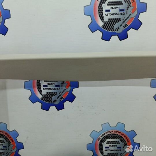 Обшивка двери багажника Ford Focus 3 хэтчбек 1.6