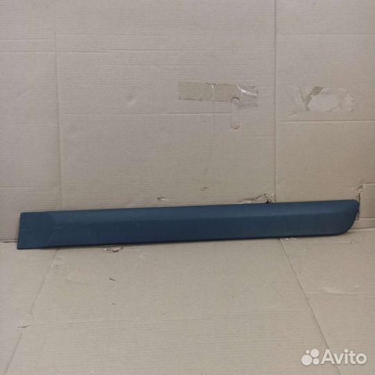 Молдинг двери задней левой Renault Logan 1