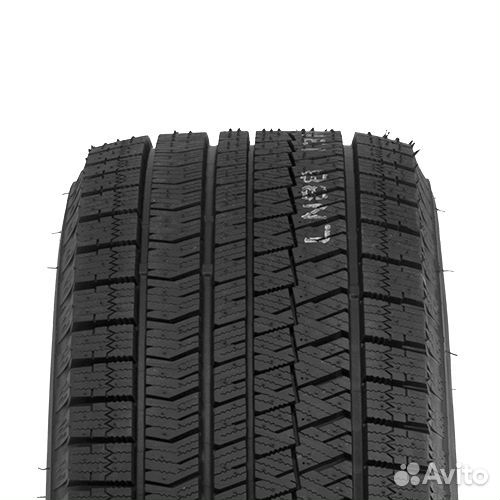 Bridgestone Blizzak Ice 255/45 R19 104