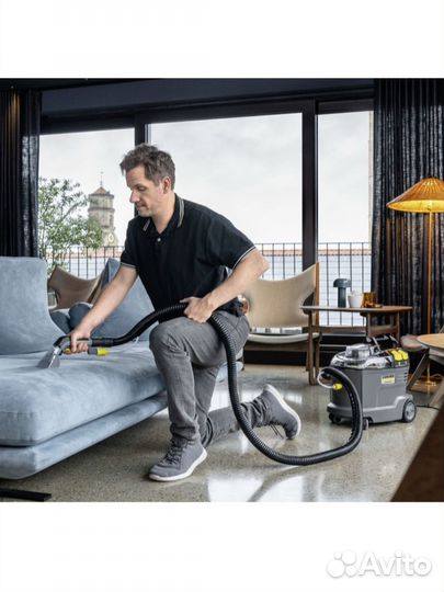 Пылесос Karcher puzzi 8 1