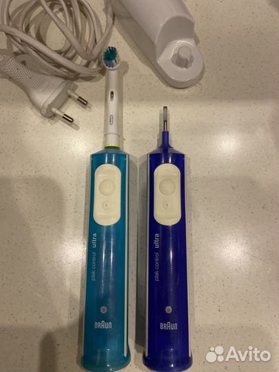 Электронная зубная щетка oral b