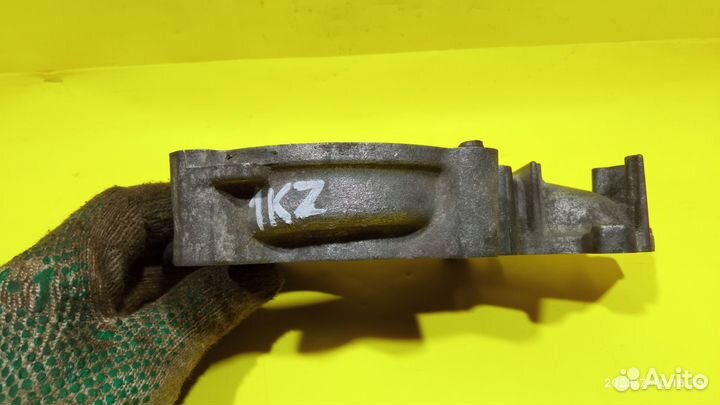 Корпус помпы для Toyota Hiace 1kzte