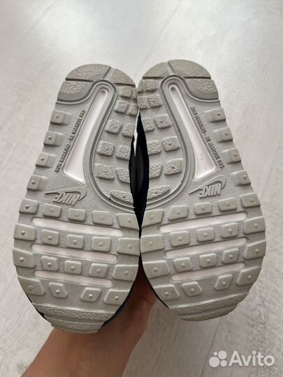 Кроссовки nike 23,5 р