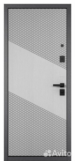 Входная дверь