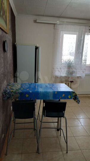 2-к. квартира, 65 м², 4/9 эт.