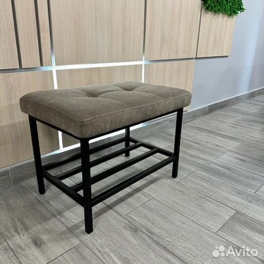 Обувница с мягким сиденьем