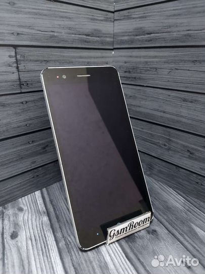 ZTE Blade A510 (белый экран)