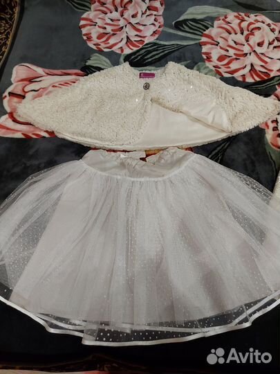 Нарядное платье