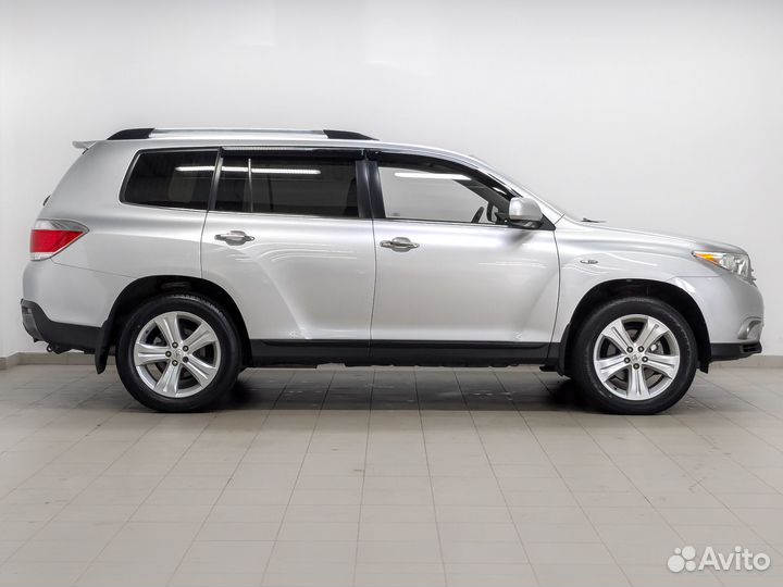 Toyota Highlander 3.5 AT, 2011, 128 000 км