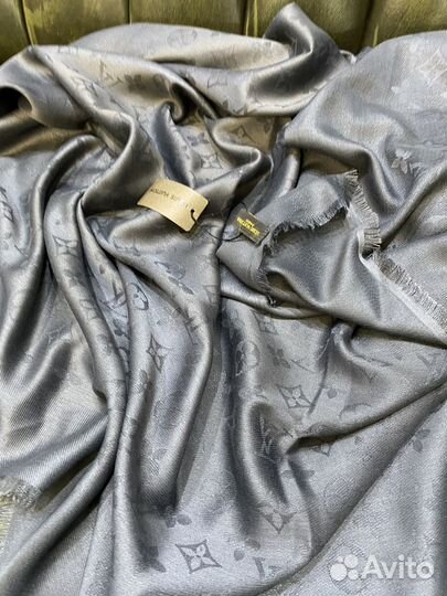 Платок шаль Louis Vuitton шерсть шелк 140 см