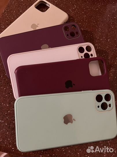 Пять чехлов на айфон 11 PRO MAX