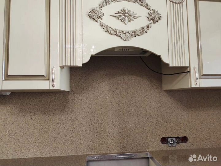 Столешница из искусственного камня (кварц, акрил)