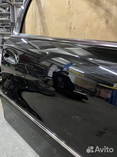 Дверь передняя поавач Мерседес w211 рест цвет 040U