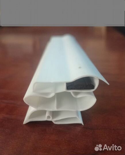 Резина для холодильников Индезит 112х57 см