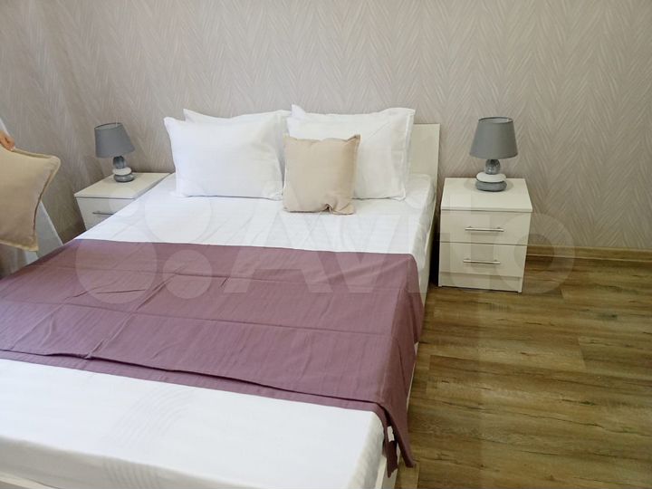 2-к. квартира, 42 м², 3/3 эт.