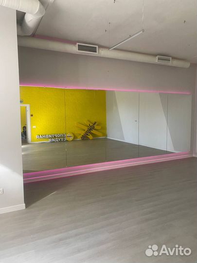 Мастер по ремонту и изготовлению стекол и зеркал