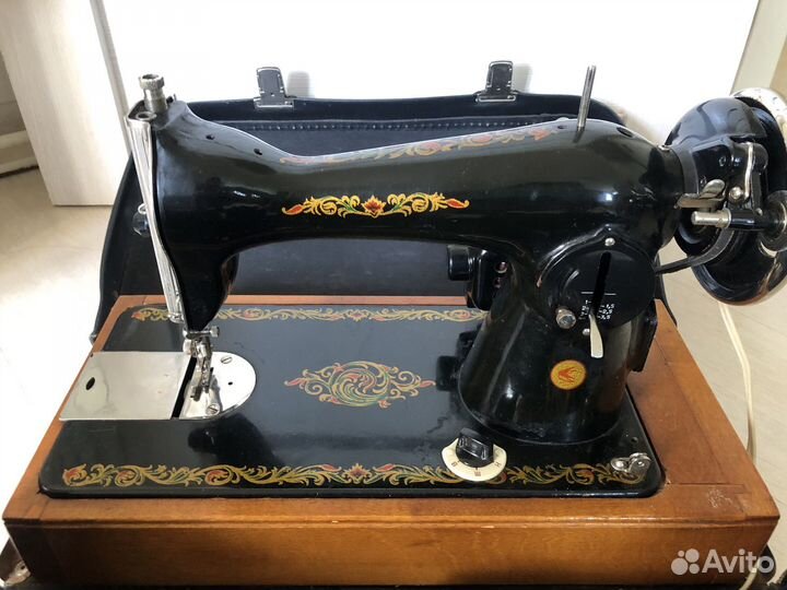 Швейная машина Подольск, 1975