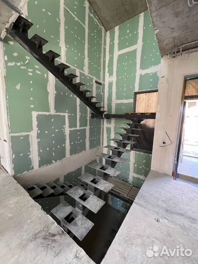 Монтажник металлоконструкций