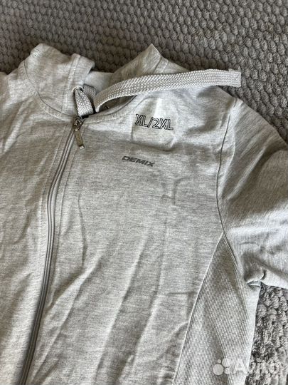 Спортивный костюм новый