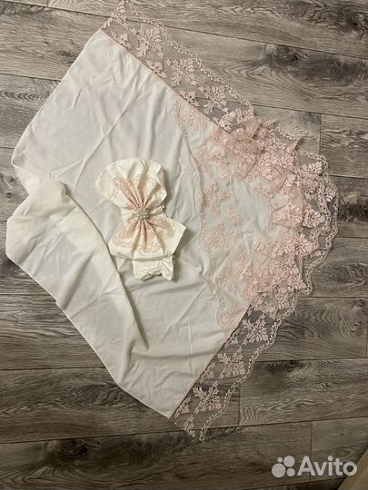 Уголок и бант на выписку