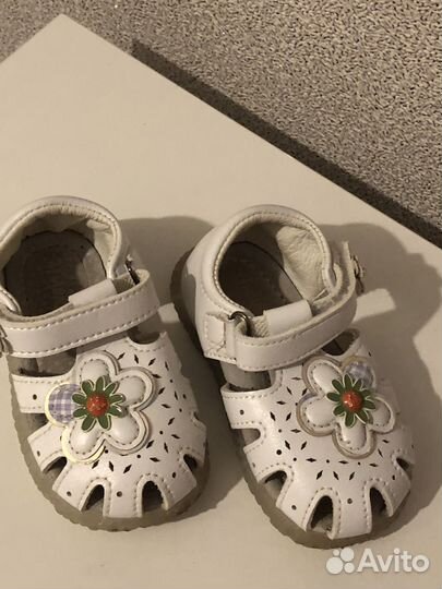 Босоножки для девочки