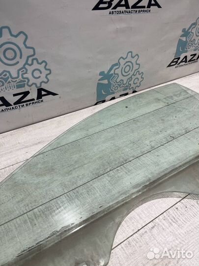 Стекло передней левой двери Kia Ceed 1