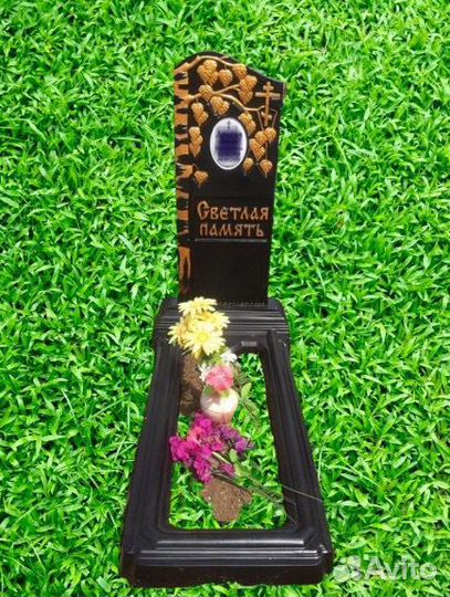 Памятники из бетона