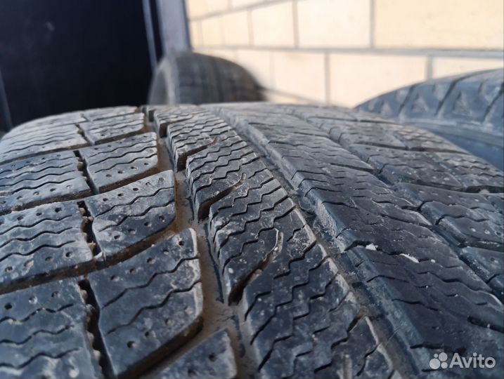 Michelin Latitude X-Ice XI2 225/65 R17 102T