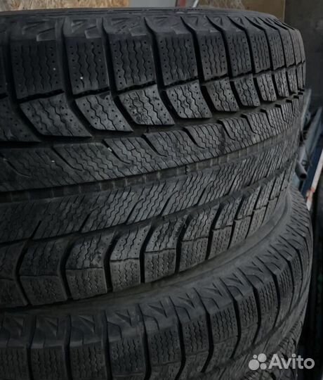 Michelin 4X4 A/T 265/8 R18