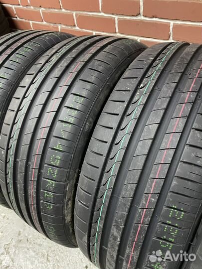 Minerva F205 235/45 R17